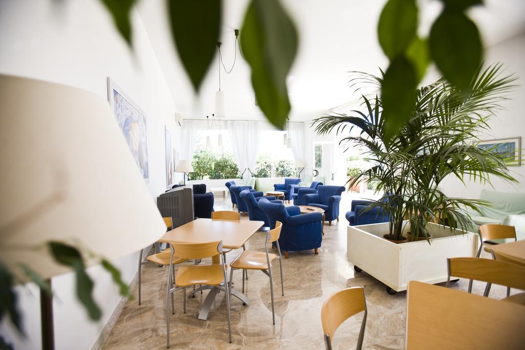 Hotel City 밀라노마리티마 외부 사진